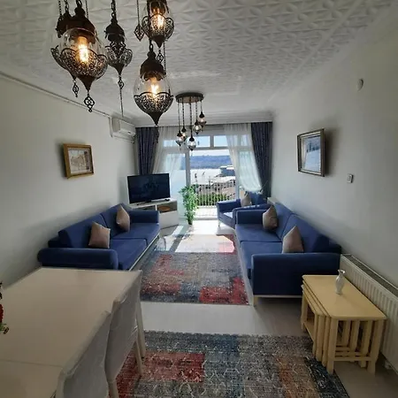 Appartement Taksimde Deniz Ve Marti Esliginde Uyanmak