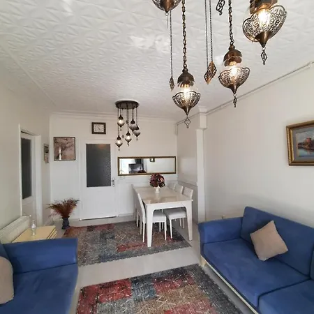 Taksimde Deniz Ve Marti Esliginde Uyanmak Appartement